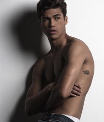 @GBT Hot Boy mix (5) 5bd3f6483bb33.jpg