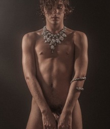 @GBT Hot Boy mix (7) 5bd97f04b1b90.jpg