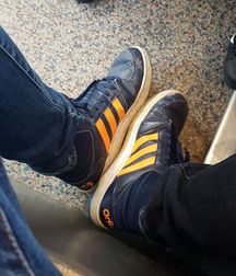 me and lovely stinky shoes 5b8a20de8d997.jpg