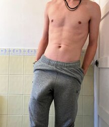 Felix Jones Twink Guy Real Porn 6308dd1278e63.jpg