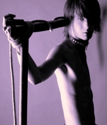 bondage b n w 5b98b84895f94.jpg