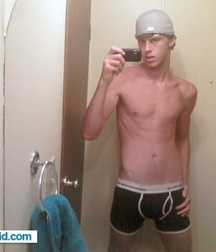 Newbie-Twink 5b8c00bca836f.jpg