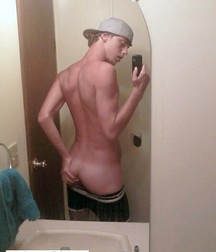 Newbie-Twink 5b8c00c2235af.jpg