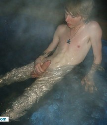Newbie-Twink 5b8c00f60d158.jpg