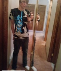 Newbie-Twink 5b8c0103bb13a.jpg