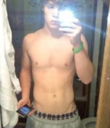 Newbie-Twink 5b8c011a4755e.jpg