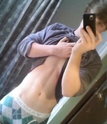 Newbie-Twink 5b8c011c63e28.jpg