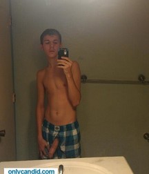 Newbie-Twink 5b8c01329bdf7.jpg