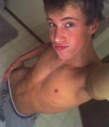 Newbie-Twink 5b8c047b81872.jpg