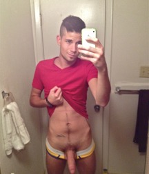 and more phone-selfie boys 5b95fbba1f058.jpg