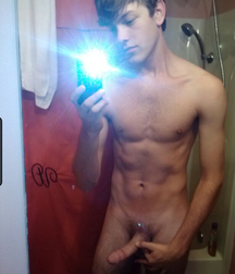 much more phone-selfie boys 5b95fc4c8777f.png