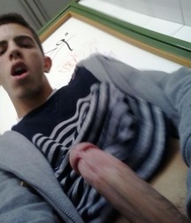 much more phone-selfie boys 5b95fc4da8515.jpg