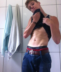 and more boys only boys again 5b9604c5848f6.jpg