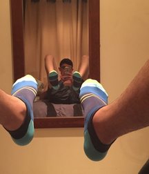 Uncut dicks & feet 5b9c5f4a03d7a.jpg