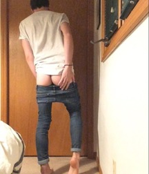Twink Feet  5b9d9bdb872ca.jpg