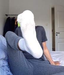 Twink Feet Pt. 3 5bac09b905c76.jpg