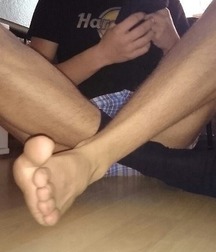 Feet Friday 5bef881581973.jpg