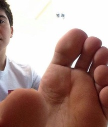 Twink Feet Pt. 5 5c216421dedda.jpg