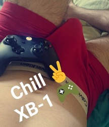 Gamers 5c37b77d57579.jpg
