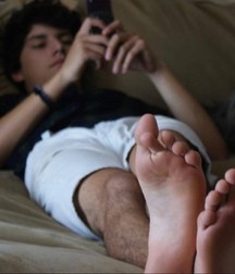 Twink Feet Pt. 9 5c75f3f26171d.jpg