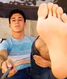 Twink Feet Pt. 11 5c8ac9dd42a00.jpg
