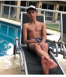 Twink Feet Pt. 11 5c8ac9ec48555.jpg