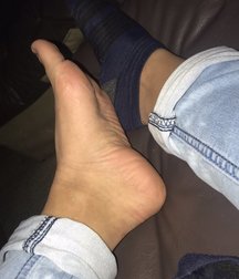 Master Twink Feet 5ca7ad7caf1de.jpg