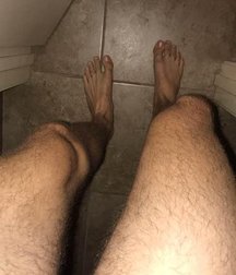 Twink Feet Pt. 12 5cd0b65ded44d.jpg