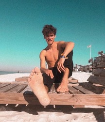 Twink Feet Pt. 12 5cd0b67f69840.jpg