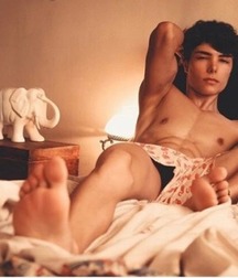 Twink Feet Pt. 12 5cd0b6835a999.jpg