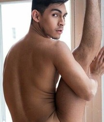 Twink Feet Pt. 13 5cf334786eb35.jpg