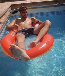 Twink Feet Pt. 14 5d0a985174e46.jpg