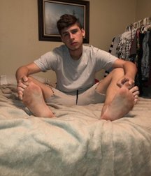 Twink Feet Pt. 14 5d0a9859bc5d1.jpg
