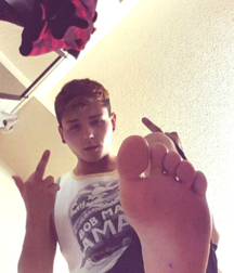 Twink Feet Pt. 15 BIG MIX 5d2e6678aed9b.png