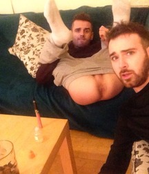 Bros Being Bros 5d363284b3f73.jpg