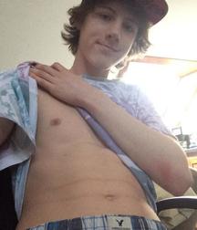 Horny For Food 5d3f635e829df.jpg