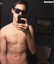 Horny For Food 5d3f63649a70f.gif