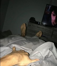 Dick & Feet 5d4f58c24085f.jpeg