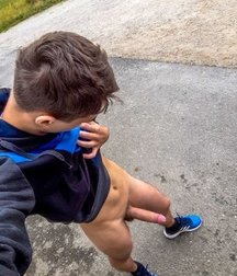 Big Dicks 5d7ff16cd94c9.jpg