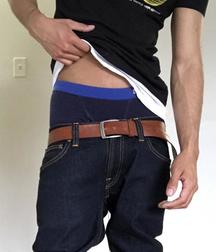 baggy boy 5bc6a0214acc6.jpg