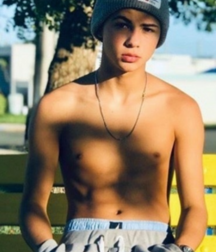Shirtless Boys | Volume 1 Gay Tube 602454892fd59.png