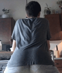 Hot 5ba74a137131d.gif