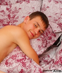 A russian boy take off his underpant 5c0451cb3753a.jpg