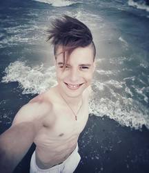 Lucas Fischer 5bb267cd8dd70.jpg