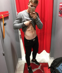 Executive instTopAbs 5bb2e03fd2da9.png