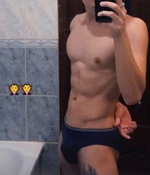 Hot&Young Boys Gay Tube 600d09645f426.jpg