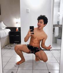 Sexy boys 5bb67b0306315.jpg