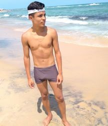 beautiful teens 5bd7a81eafb03.jpg