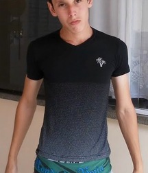 Pablo 18 years 5bfaf2bc996a4.jpg