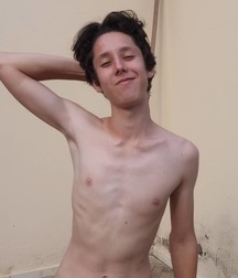 Pablo 18 years 5bfaf2f8341a9.jpg